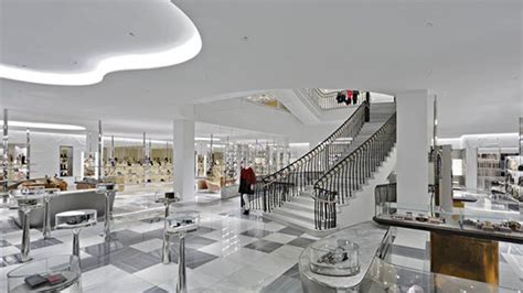 barneys department store beverly hills.